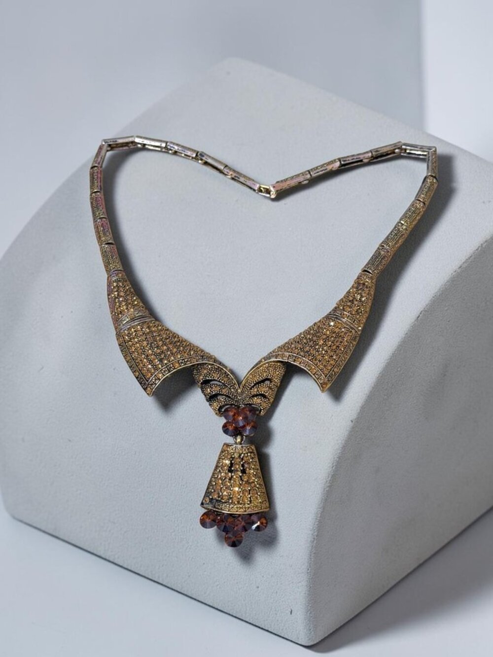 Vintage Gold-Tone Ornate Necklace With Amber Crystal Pendant & Intricate Details - Picture 3 of 11